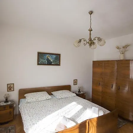 Apartment 12291a