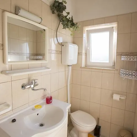 12291a Apartment Postira